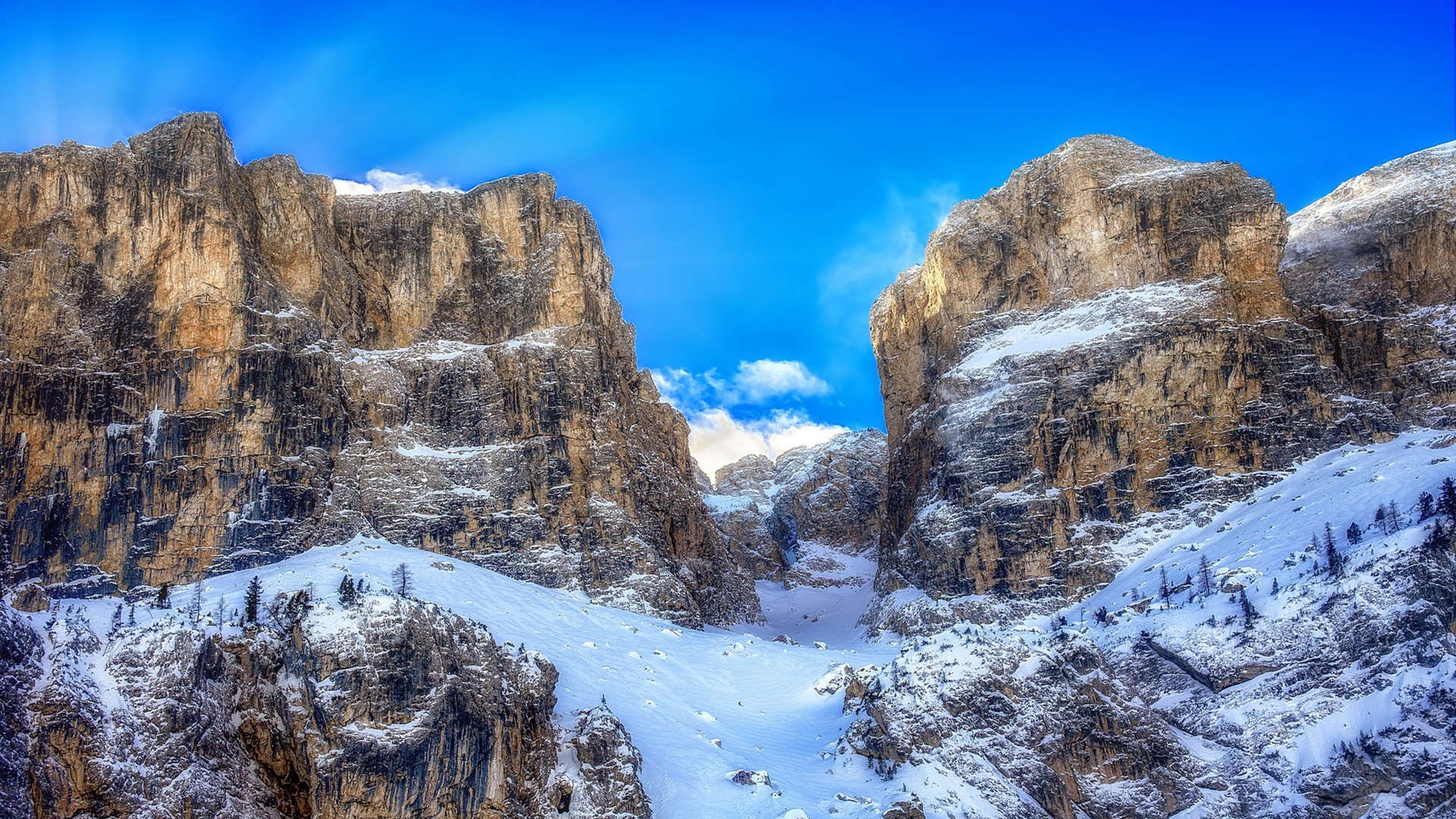 开云官网APP下载-_极地冰川登山：攀越天际线的壮丽旅程_，极地冰川在哪里