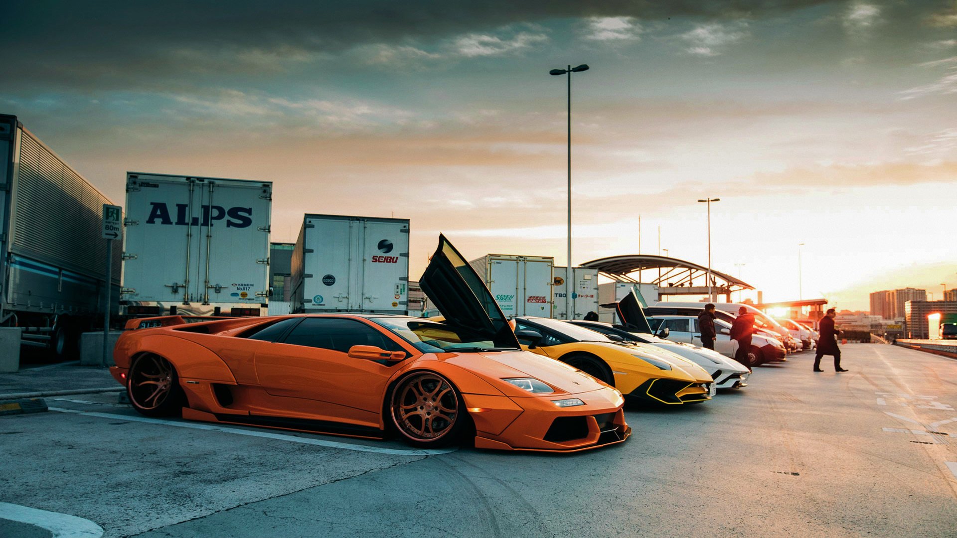 开云体育视频直播-“英超激战正酣！榜首球队迎来强敌考验”，英超 激烈