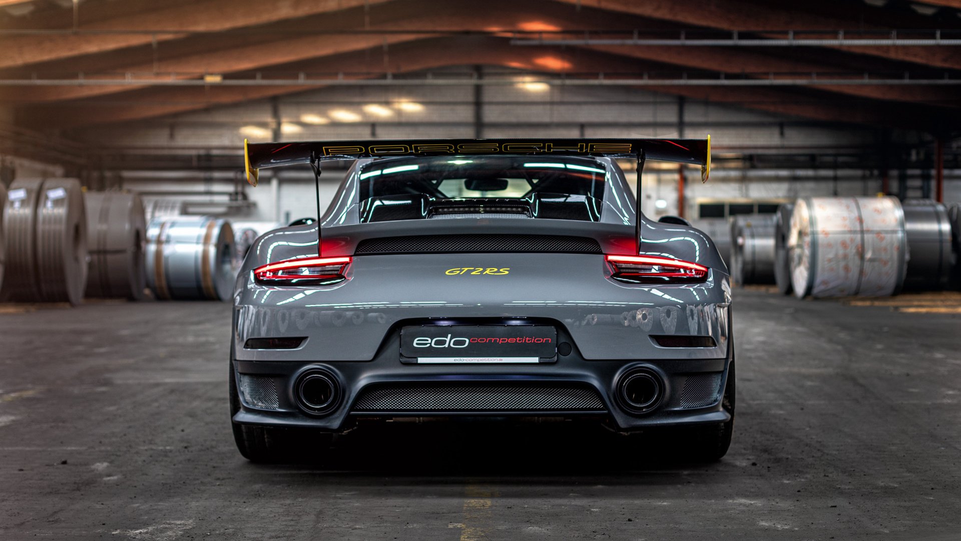 开云在线直播-女子接力美队续写辉煌，美国女子接力队重赛